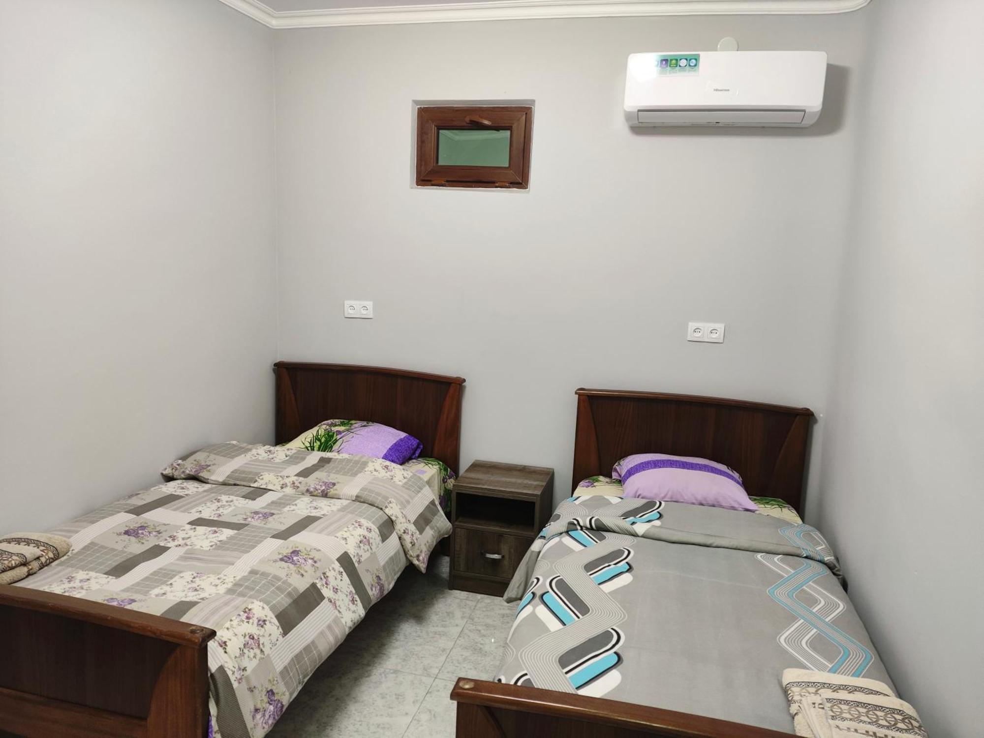 יירבאן Apex Rest House Of 10 Rooms And Pool מראה חיצוני תמונה